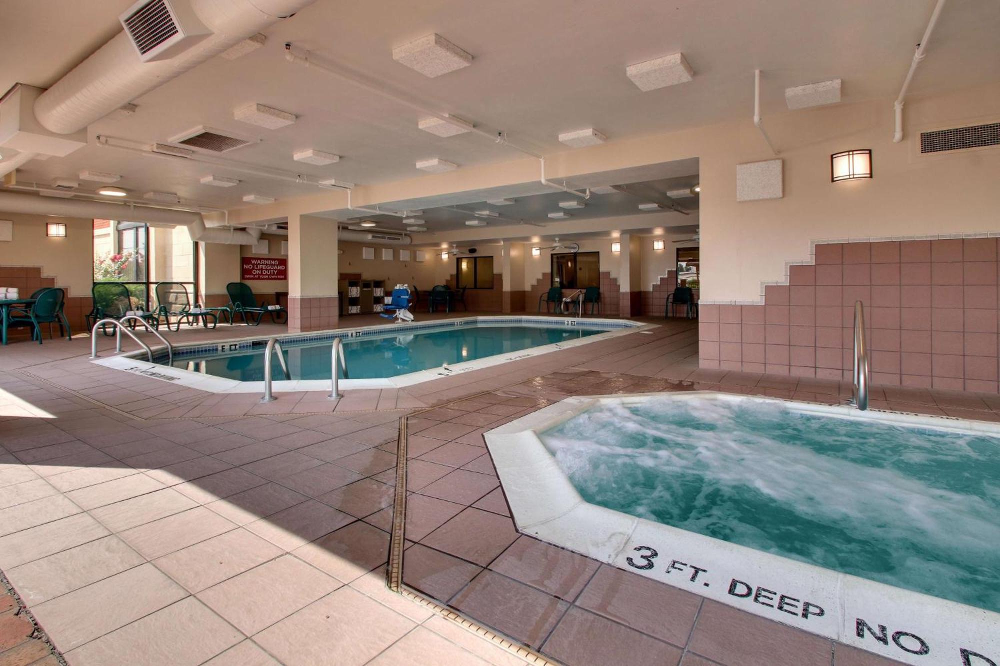 Drury Inn & Suites Боулінг-Грін Екстер'єр фото